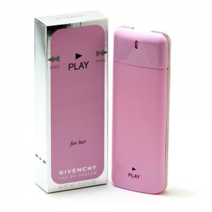 Type Play Givenchy Woman